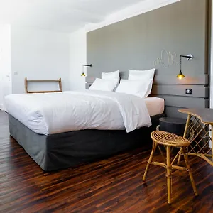 Bateau Libre Hotel