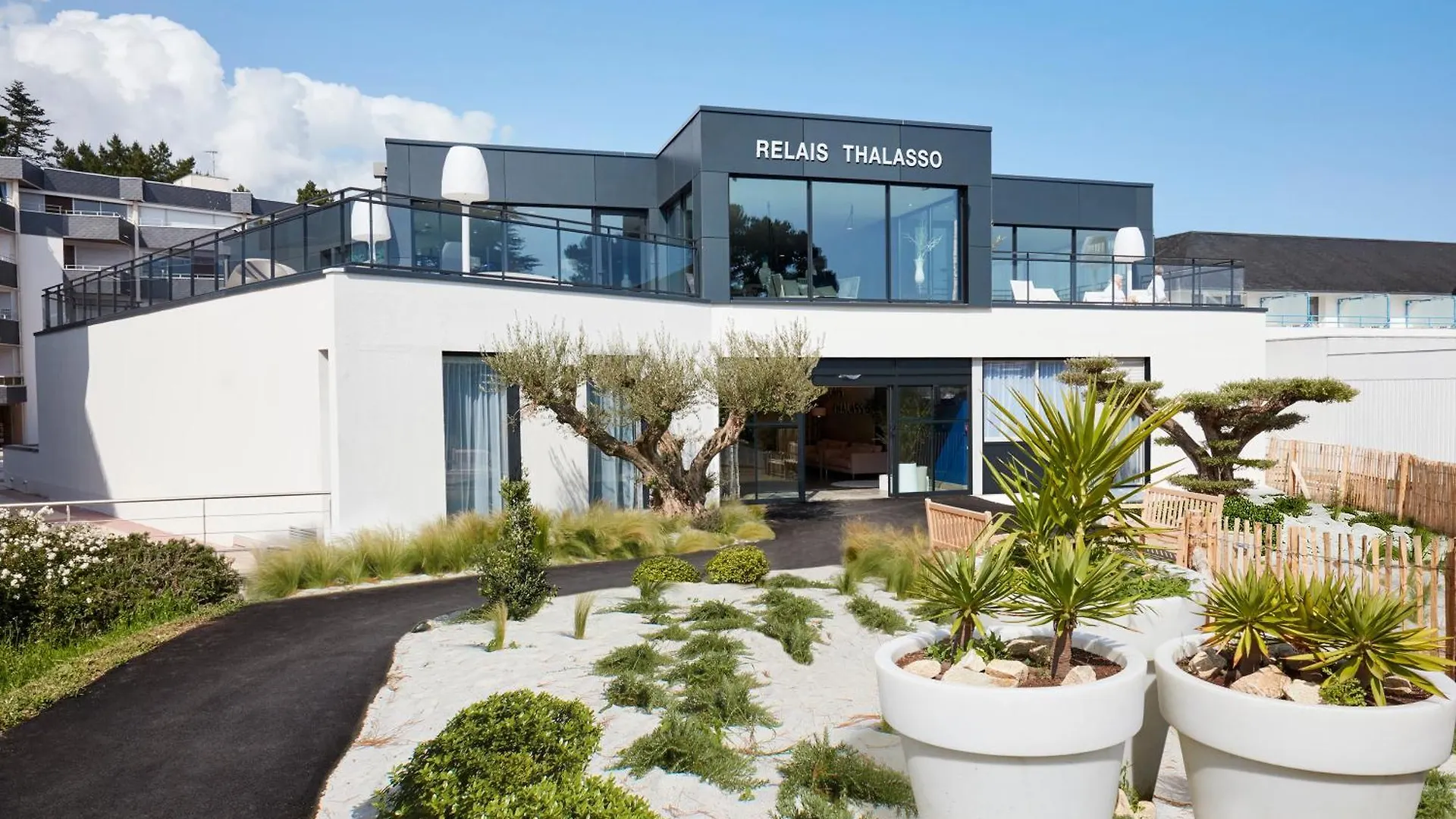 Hotel Kastel - Relais Thalasso & Spa Benodet 3*,