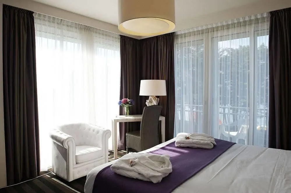 Hotel Kastel - Relais Thalasso & Spa Benodet 3*,